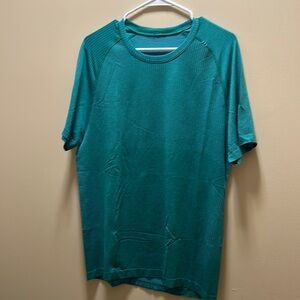 Lululemon Metal Vent - L - Kelly Green/Blue?